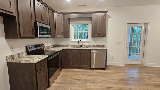 135 Fischer Trl, Home with 3 bedrooms, 2 bathrooms and null parking in Ellijay GA | Image 7