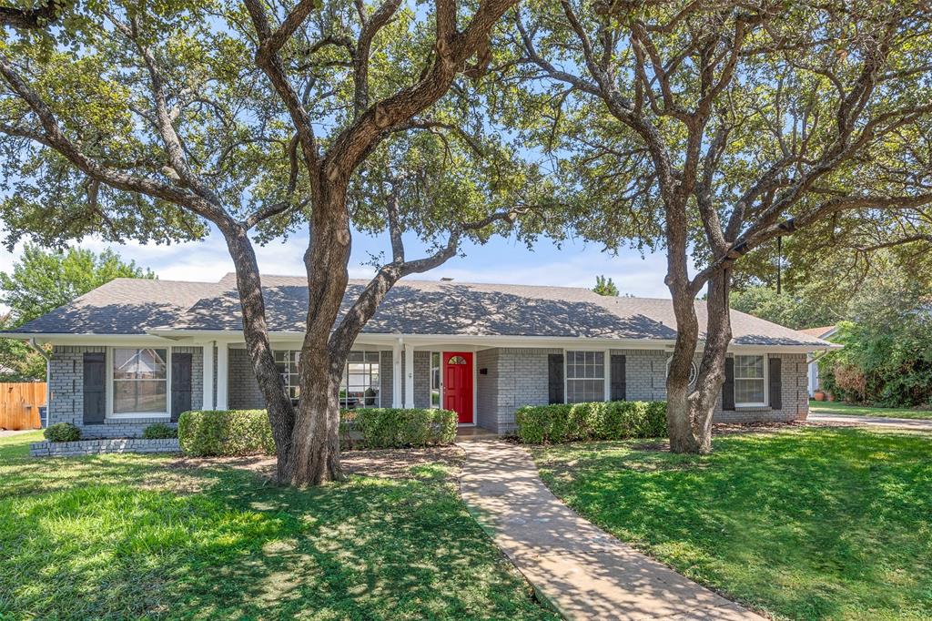 Whitfield Ave, Fort Worth, TX 76109