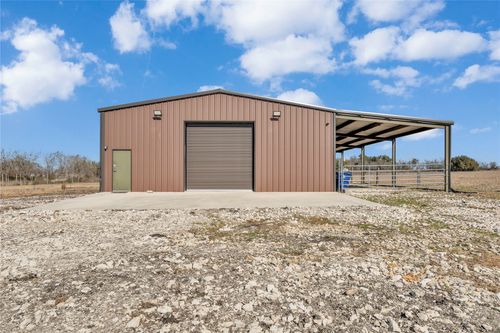 779 County Road 329, Granger, TX, 76530-5609 | Card Image