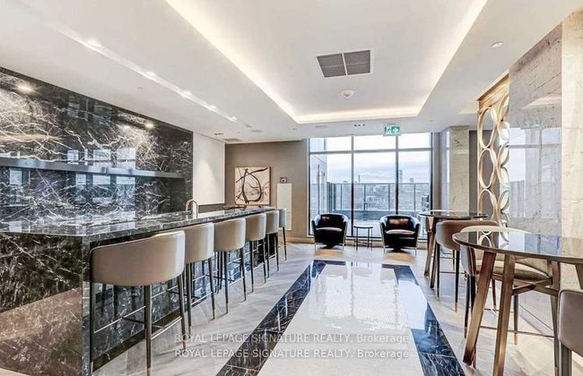 609 - 330 Richmond St W, Condo with 1 bedrooms, 1 bathrooms and null parking in Toronto ON | Image 11