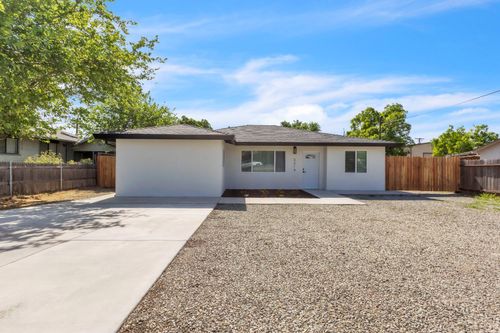 3214 U St, Antelope, CA, 95843-2518 | Card Image
