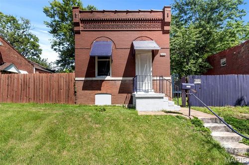 4434 S Compton Ave, Saint Louis, MO, 63111-1224 | Card Image
