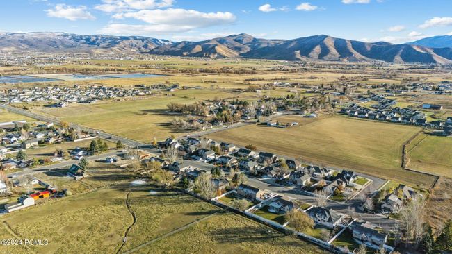 Aerial view with a mountain view | Image 29