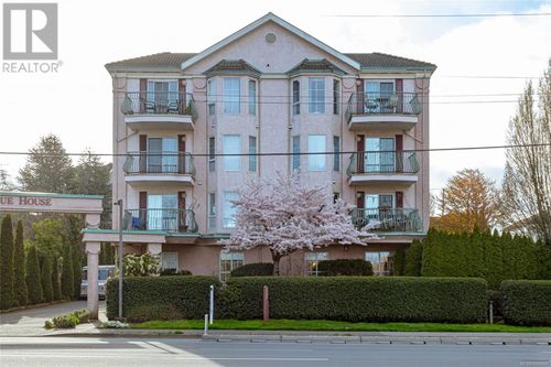 102-3133 Tillicum Rd, Victoria, BC, V9A2B4 | Card Image