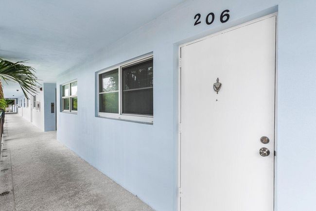 APT-206 - 2008 S Federal Hwy, Condo with 2 bedrooms, 2 bathrooms and null parking in Boynton Beach FL | Image 21