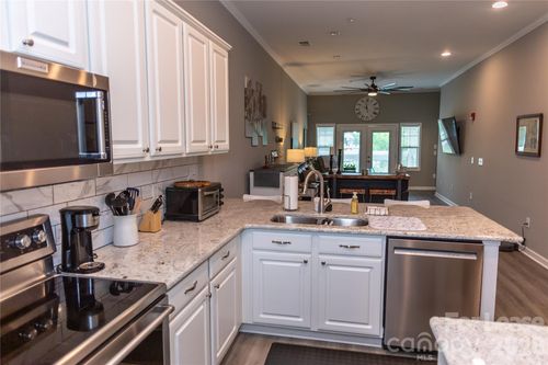 b-107 White St, Morganton, NC, 28655-3461 | Card Image