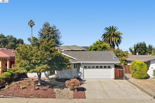 41519 Erma Ave, Fremont, CA, 94539-4540 | Card Image