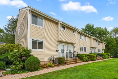 apt-10-75 Cos Cob Ave, Cos Cob, CT, 06807-2157 | Card Image