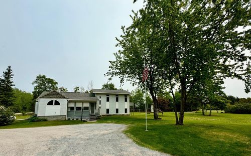 57058 350th St, Warroad, MN, 56763-9146 | Card Image