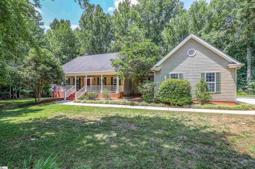 201 Holly Dr, Easley, SC, 29640-8700 | Card Image
