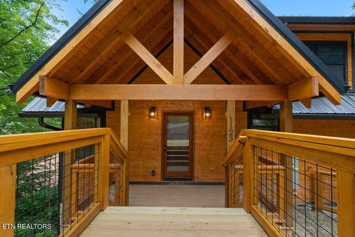 1123 Raintree Rd, Gatlinburg, TN, 37738-5474 | Card Image