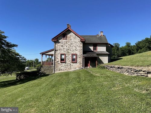 4099 Curly Hill Rd, DOYLESTOWN, PA, 18902-9148 | Card Image