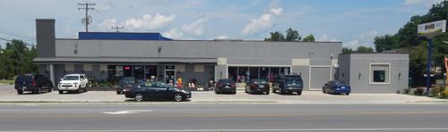 305 E Main St, Waynesboro, VA, 22980-5041 | Card Image