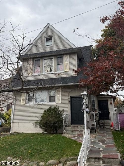 101 Prospect St, Passaic, NJ, 07055-4928 | Card Image