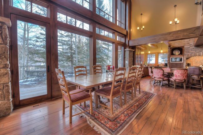 Dining Room/Table | Image 7