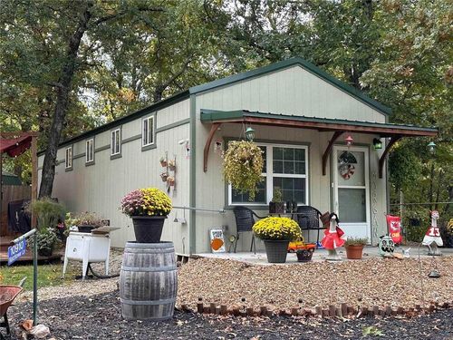 10910 Watchtower Ln, Warsaw, MO, 65355-6585 | Card Image