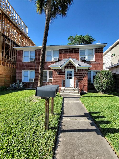 2-1238 Peden St, Houston, TX, 77006-1166 | Card Image