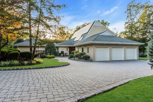 528 Eagle Point Dr, Toms River, NJ, 08753-3354 | Card Image