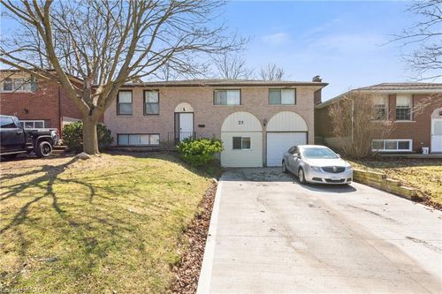 23 Amherst Dr, Kitchener, ON, N2P1E1 | Card Image