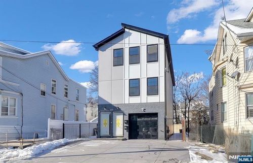 173 Columbia Ave, Irvington, NJ, 07111-2775 | Card Image