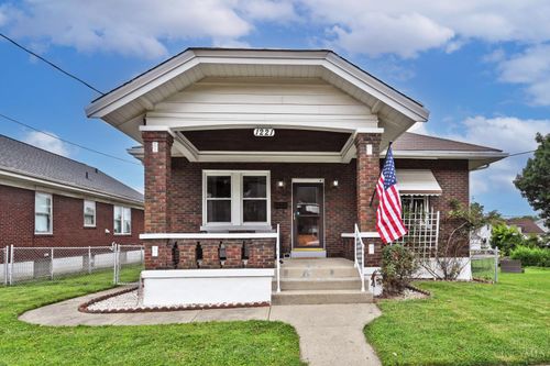 1221 3rd St, Cincinnati, OH, 45215 | Card Image