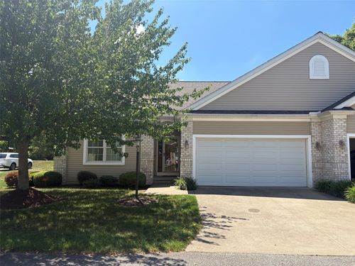 1352 Hemingway Dr, Erie, PA, 16505-2682 | Card Image