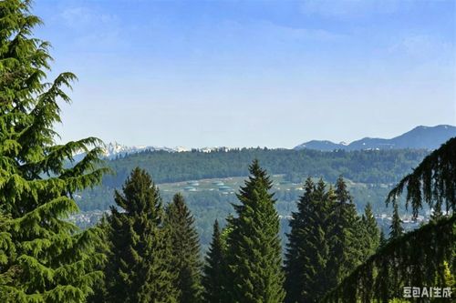 6415 Buckingham Dr, Burnaby, BC, V5E3Y7 | Card Image