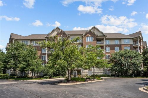 apt-407-640 Robert York Ave, Deerfield, IL, 60015-4314 | Card Image