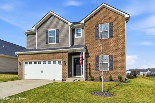 1018 Stratton Way, Shelbyville, KY, 40065-8882 | Card Image
