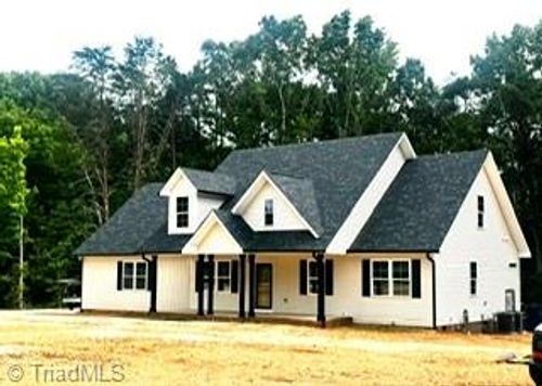 325 Bob White Run, Salisbury, NC, 28147-7830 | Card Image