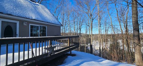 663 Sweet Road, Pownal, VT, 05261 | Card Image