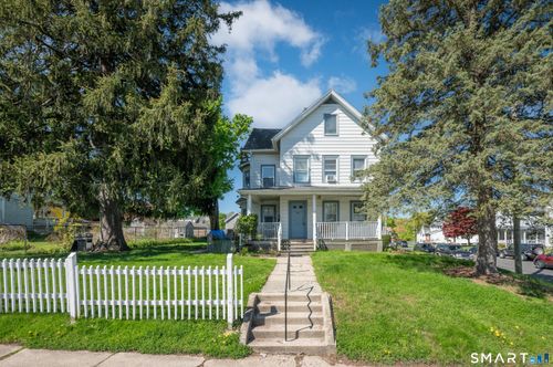 18 Mallory St, Danbury, CT, 06810-4512 | Card Image