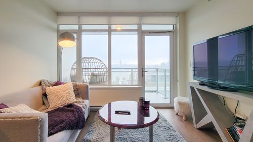 2101-258 Nelson'S Crt, New Westminster, BC, V3L0J9 | Card Image