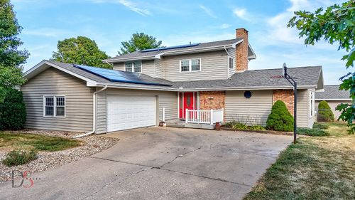 84 Bay Shore Dr, Lacon, IL, 61540-9602 | Card Image