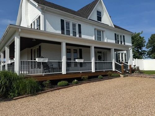 644 Early Dr, Broadway, VA, 22815-9568 | Card Image