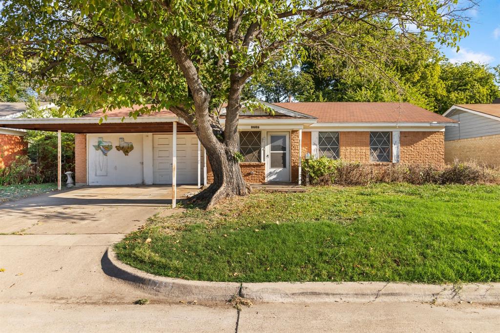 Gill St, Blue Mound, TX 76131