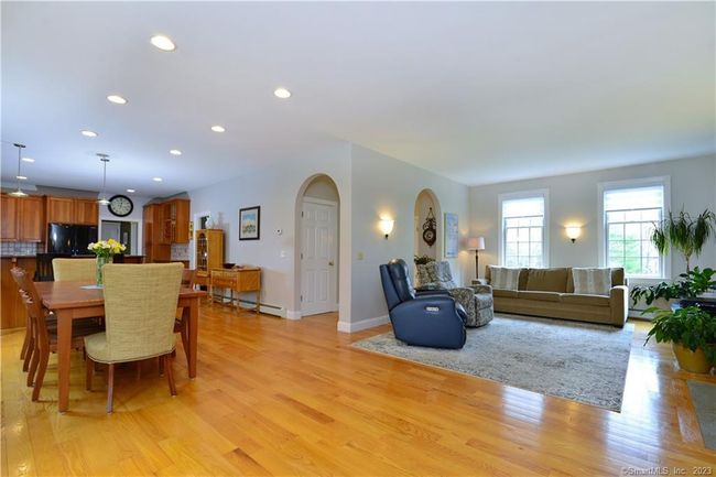 11 Hickey Rd, House other with 3 bedrooms, 3 bathrooms and 6 parking in Pomfret Center CT | Image 9