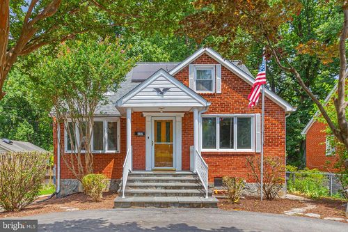 307 Carr Ave, ROCKVILLE, MD, 20850-1805 | Card Image