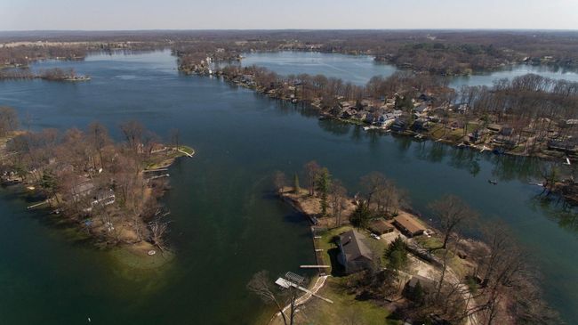 12387 Sunset Point Dr, Home with 0 bedrooms, 0 bathrooms and null parking in Plainwell MI | Image 4