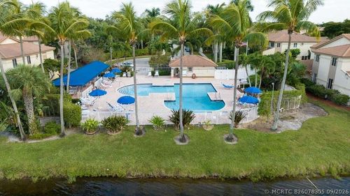 6758 Via Regina, Boca Raton, FL, 33433-3926 | Card Image