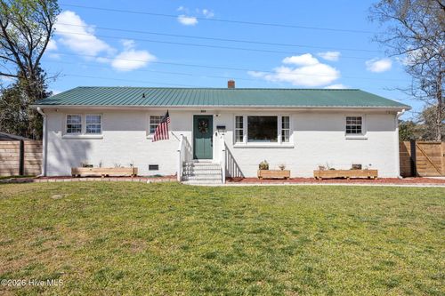 209 Puller Dr, Jacksonville, NC, 28540-6230 | Card Image