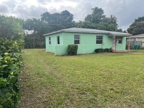 x-14620 Monroe St, Miami, FL, 33176 | Card Image