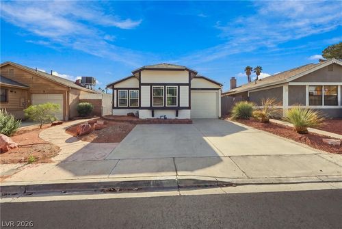7389 Topeka Dr, Las Vegas, NV, 89147-4804 | Card Image