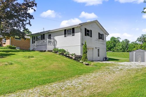1053 Reed Rd, Mansfield, OH, 44903-9282 | Card Image