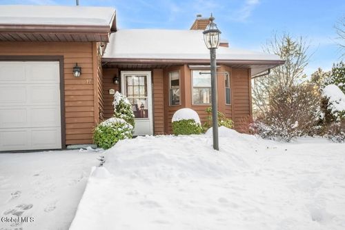 17 Oxford Rd, Slingerlands, NY, 12159-9413 | Card Image