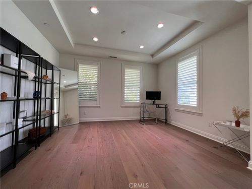 105 Diamondback, Irvine, CA, 92618-1039 | Card Image