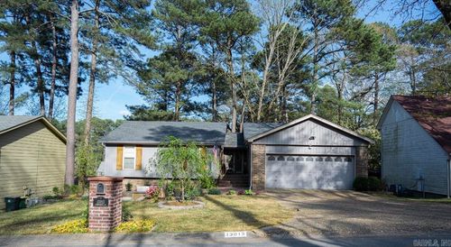 13013 Lemoncrest Ln, Little Rock, AR, 72210-6911 | Card Image