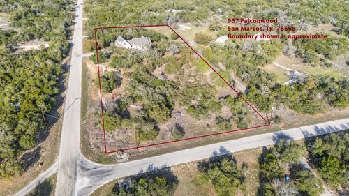 967 Falconwood Dr, San Marcos, TX, 78666-2475 | Card Image