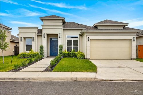 1911 Sunrise Ln, Mission, TX, 78574-7957 | Card Image
