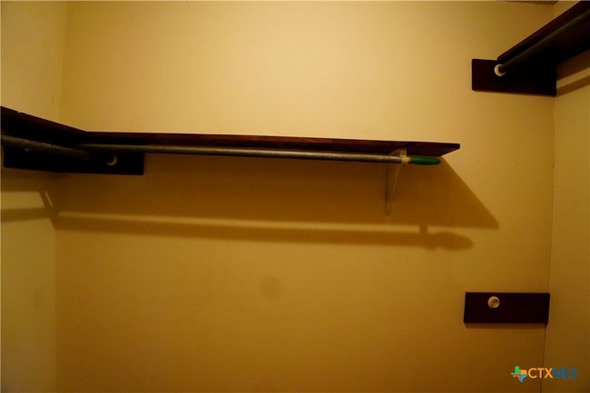 closet | Image 13